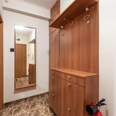 Appartamento Burov - Artistic In The Heart Of Suitable For Up To 4 Guests Varna